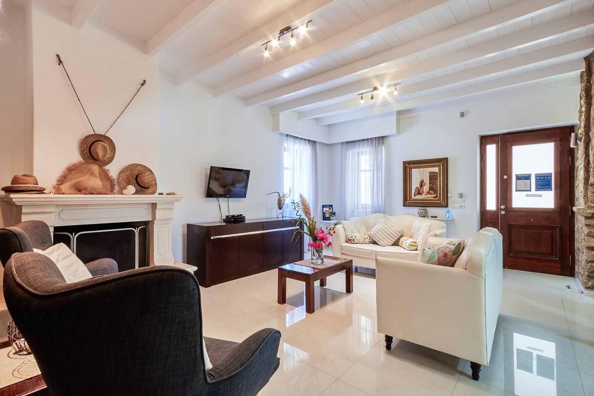 Villa St Dennis Makris Gialos  Ngoại thất bức ảnh